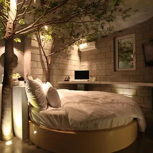 Hotel Pop3 Jongno, Seoul